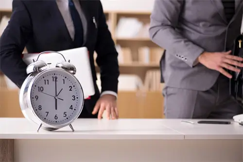 有云有海含义的男